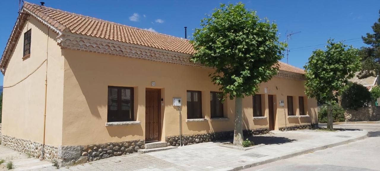 Casitas Pinilla Del Valle 외부 사진
