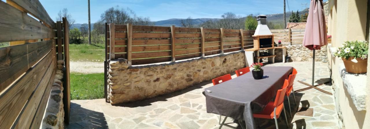 Casitas Pinilla Del Valle 외부 사진